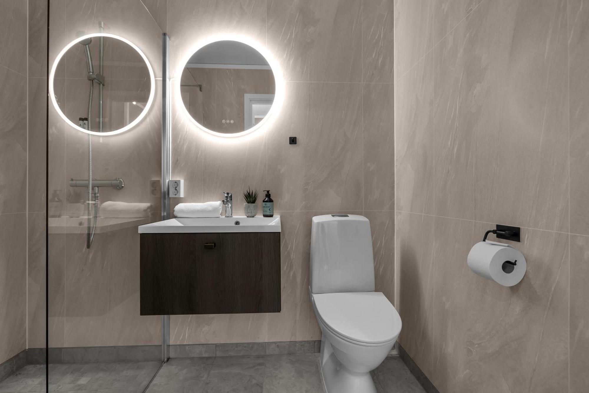 Supercentral City Apartment Eik ทรอมโซ ภายนอก รูปภาพ